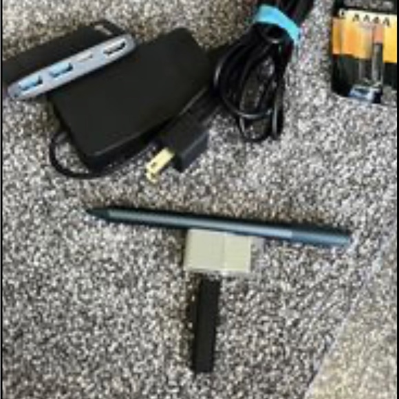 Surface Pro 6 - Picture 5 of 5